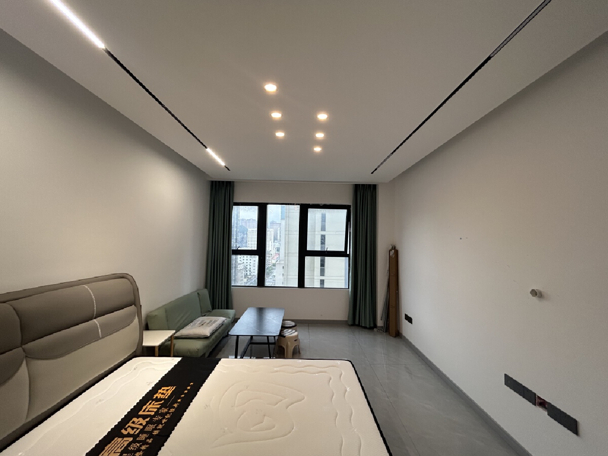 四川/绵阳中昂星光汇，1室1厅1卫，40㎡，租金1500元/月 四川/绵阳租房