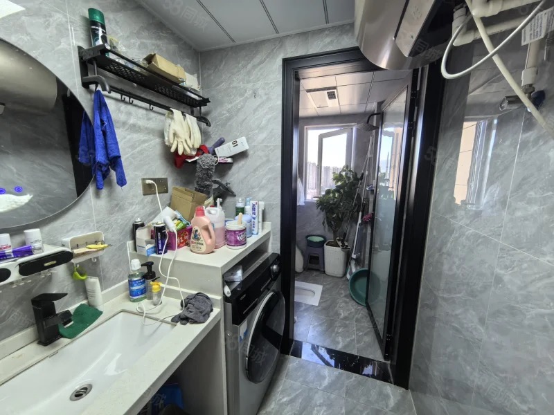 四川/绵阳凉都里，3室2厅2卫，128㎡，售价69.8万 四川/绵阳二手房