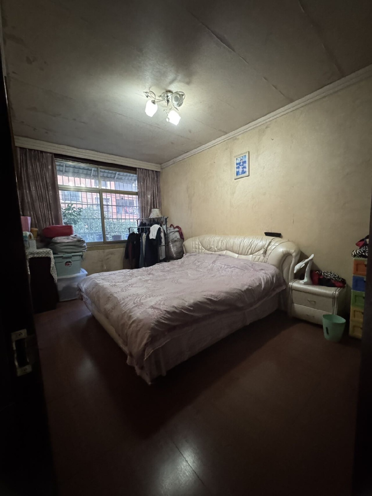 四川/绵阳公园路360号，3室1厅1卫，103㎡，简装，售价22.8万 四川/绵阳二手房