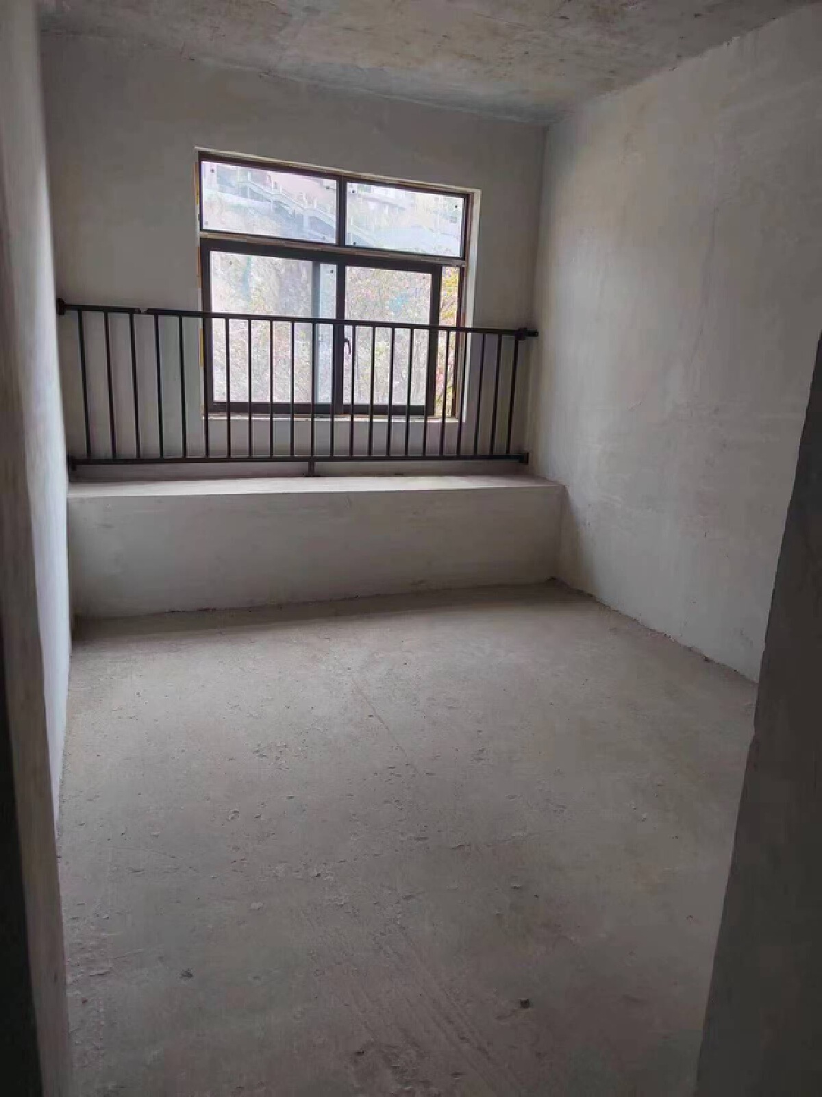 四川/绵阳山语城，3室2厅2卫，112.55㎡，毛坯，售价43.8万 四川/绵阳二手房