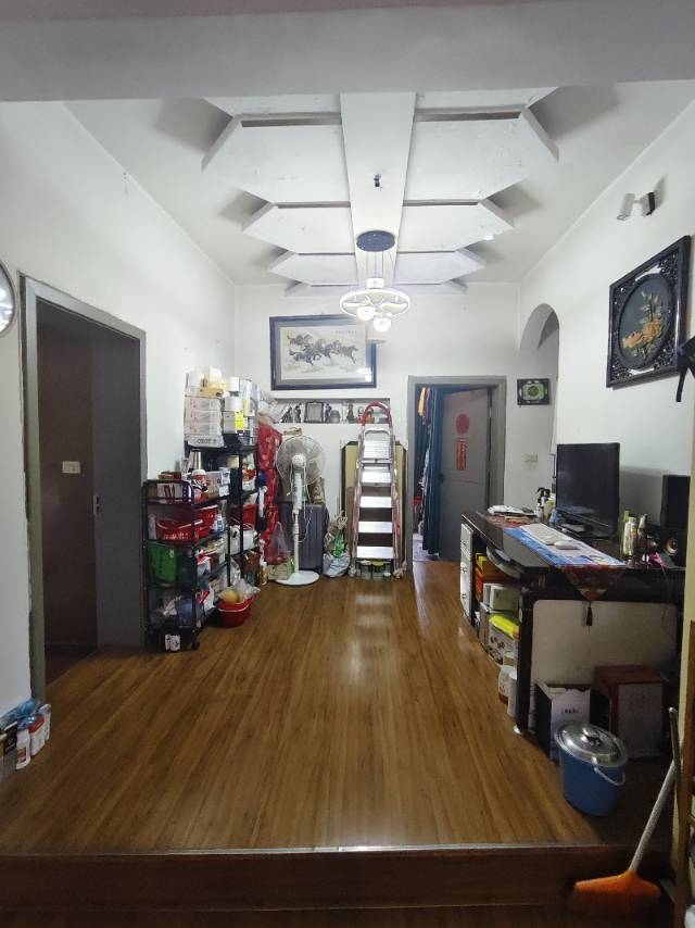 四川/绵阳荷城花园步行街，4室2厅1卫，96.00㎡，普装，售价38.80万 四川/绵阳二手房