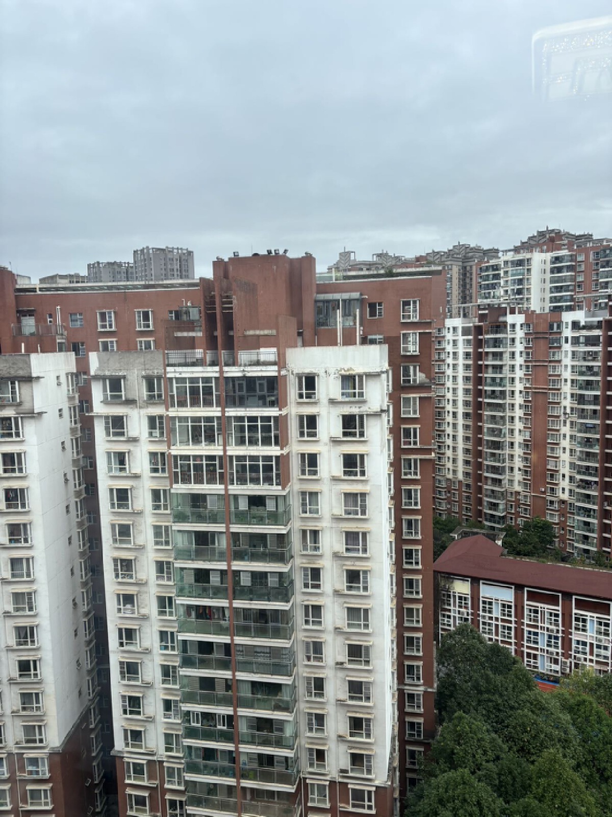 四川/绵阳钢城花园一期，2室2厅1卫，82.6㎡，精装，售价36.8万 四川/绵阳二手房