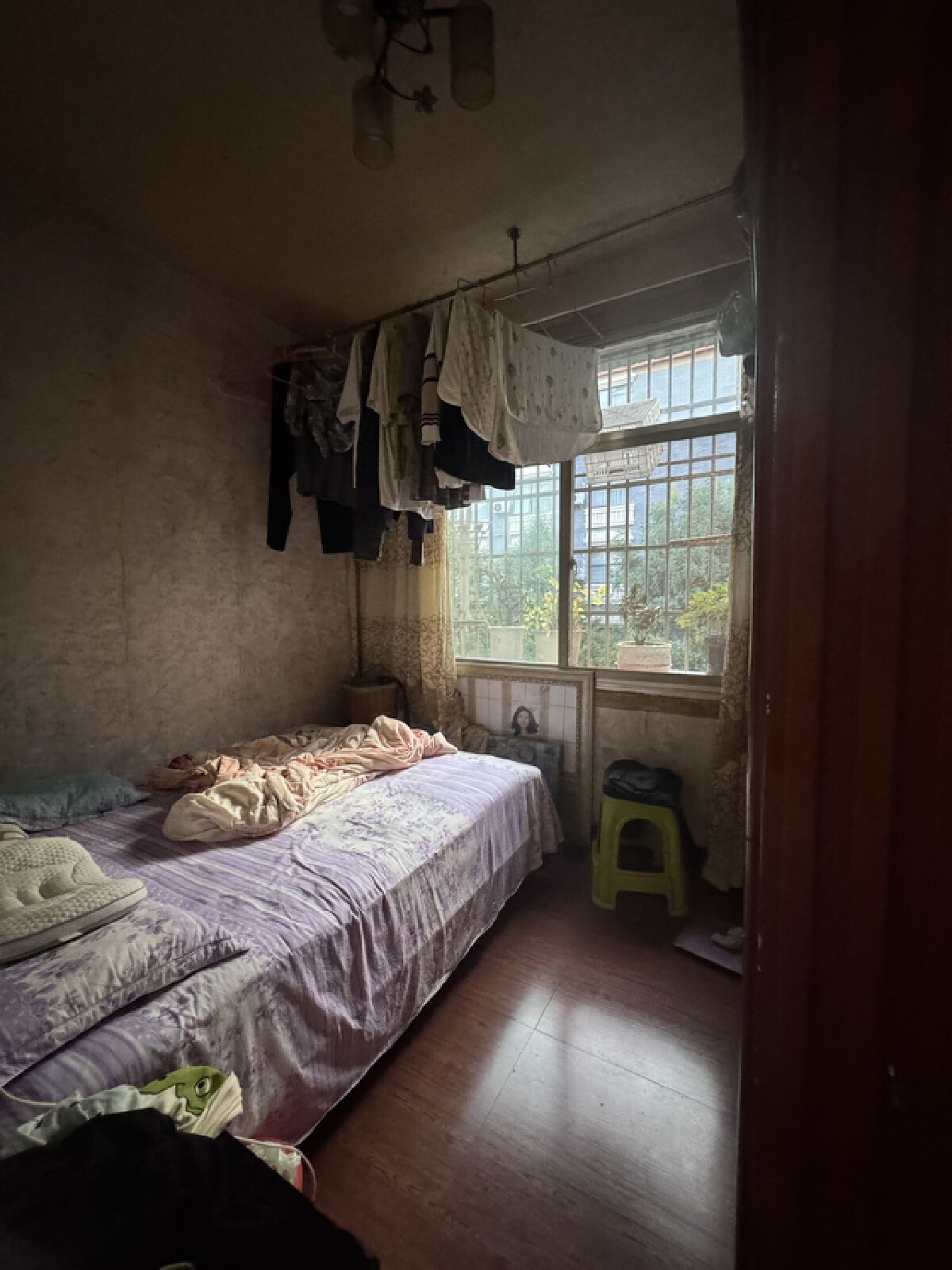 四川/绵阳公园路360号，3室1厅1卫，103㎡，简装，售价22.8万 四川/绵阳二手房
